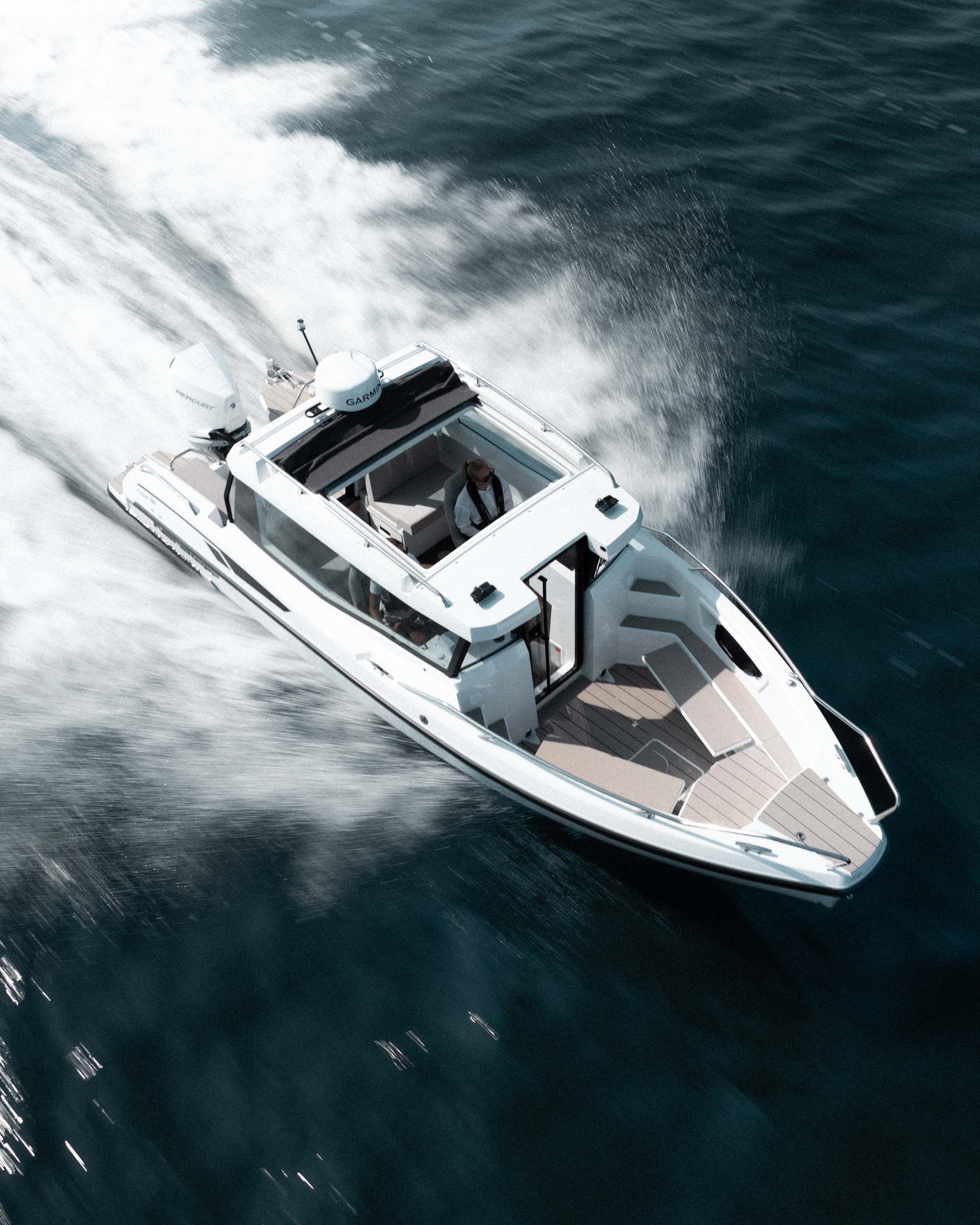 Nordkapp Coupe 780 in detail